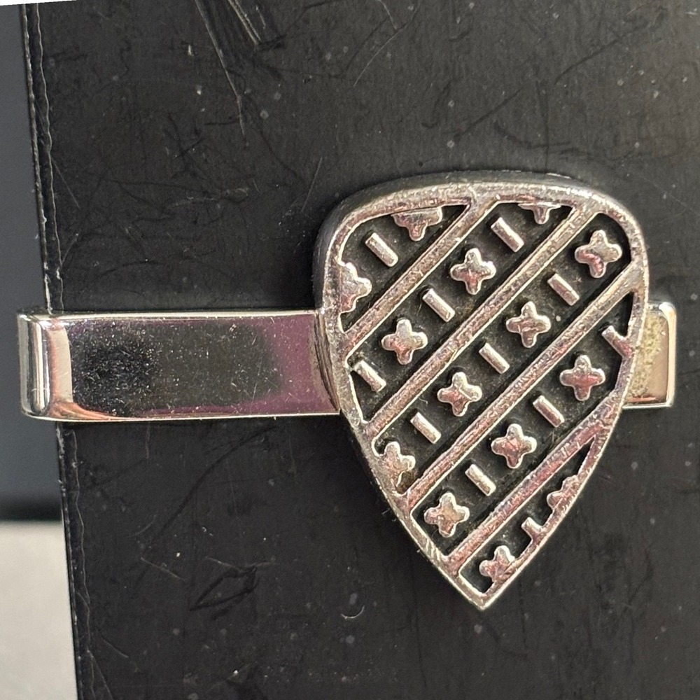 Vintage Silver Tone Hickok USA Heraldic Shield Guitar Pick Tie Bar Clip